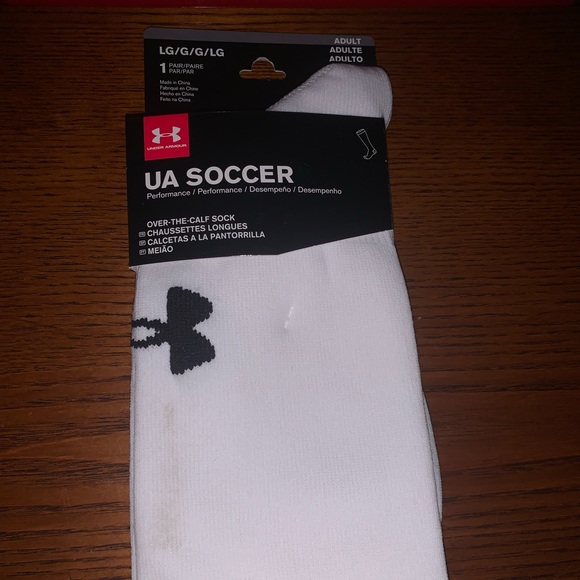New under armour performance socks. - Picture 2 of 4